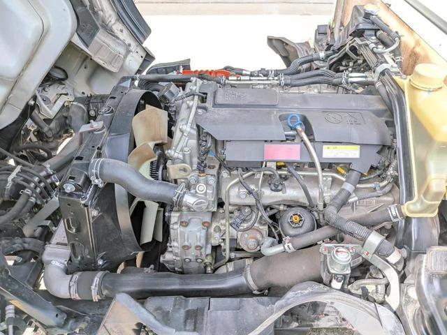 Mitsubishi Fuso CANTER 34