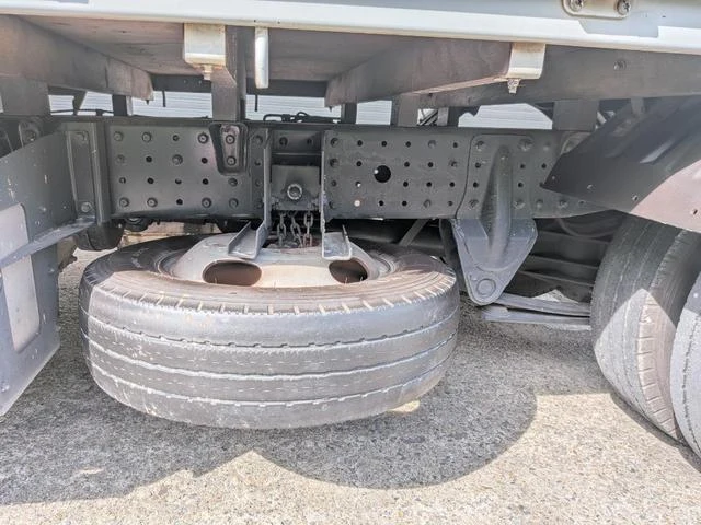 Mitsubishi Fuso CANTER 47