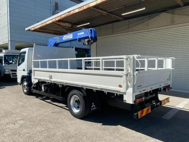 Mitsubishi Fuso CANTER 5
