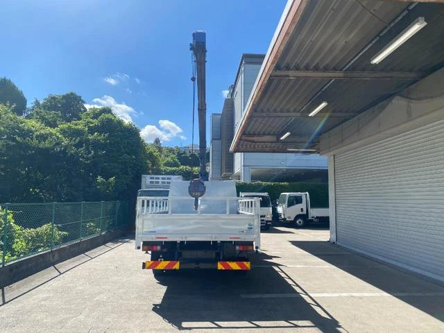 Mitsubishi Fuso CANTER 16
