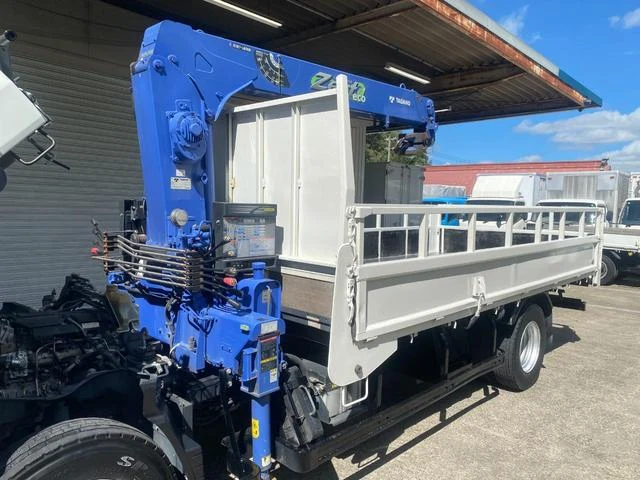 Mitsubishi Fuso CANTER 59