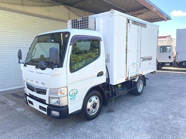 Mitsubishi Fuso CANTER 4