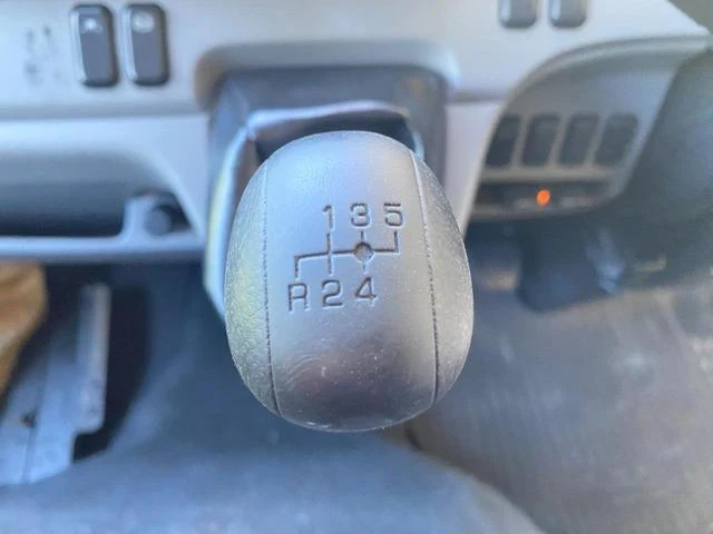 Mitsubishi Fuso CANTER 39