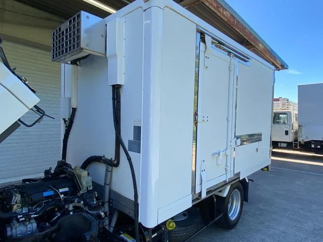 Mitsubishi Fuso CANTER 50
