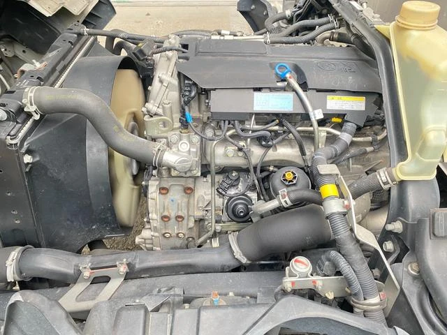 Mitsubishi Fuso CANTER 38