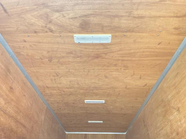 Mitsubishi Fuso CANTER 18