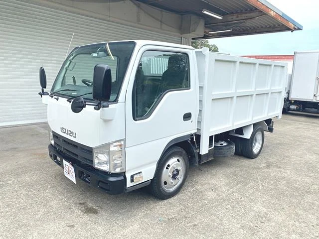 Isuzu ELF 2