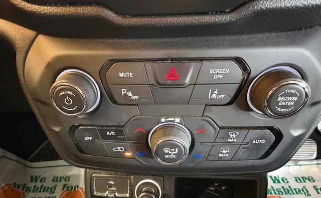 Chrysler JEEP 42