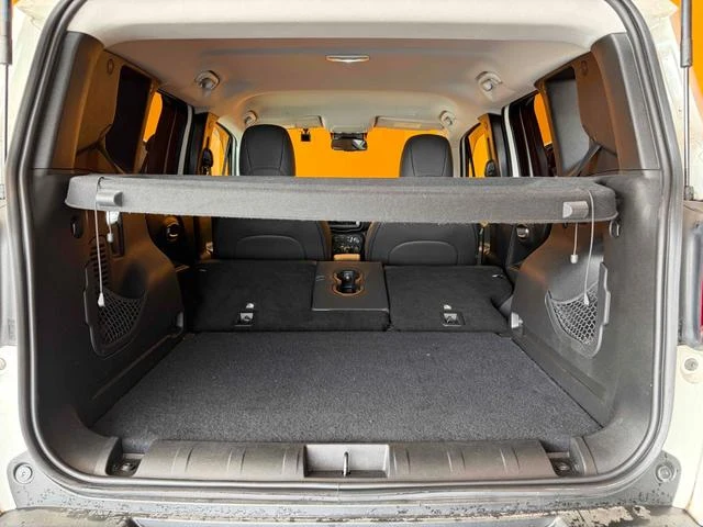 Chrysler JEEP 23