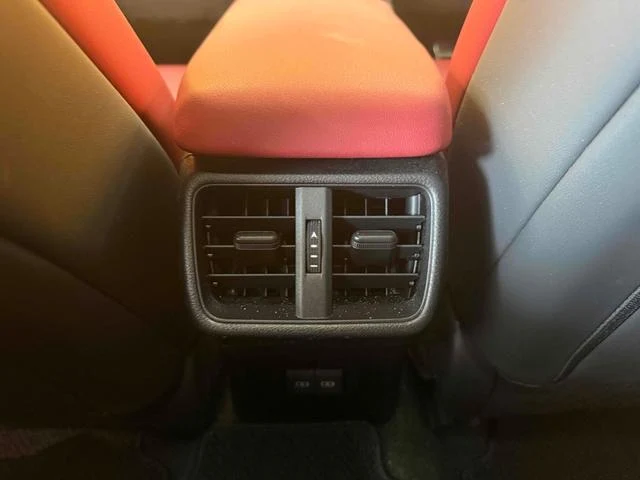 Lexus UX 47