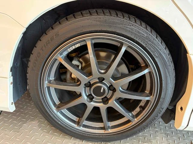 Toyota VOXY 24