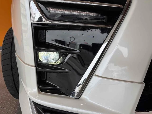 Toyota VOXY 28