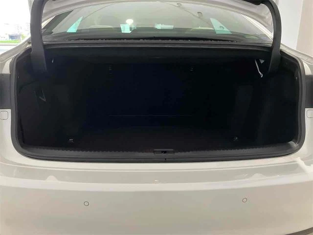 Lexus IS 12