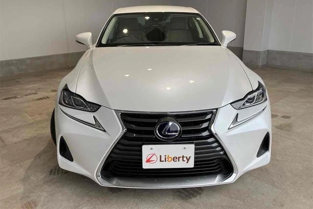 Lexus IS 5