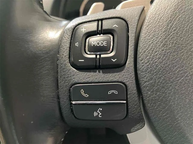 Lexus IS 20