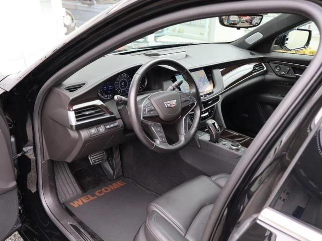 Cadillac CT6 13