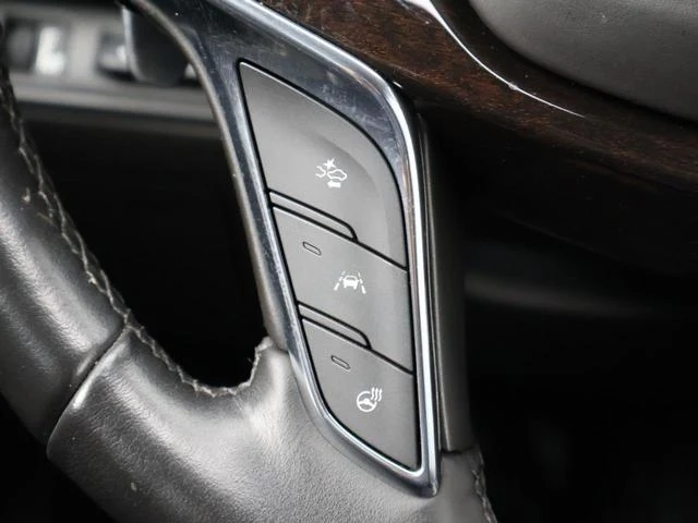 Cadillac CT6 33
