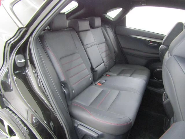 Lexus NX 8