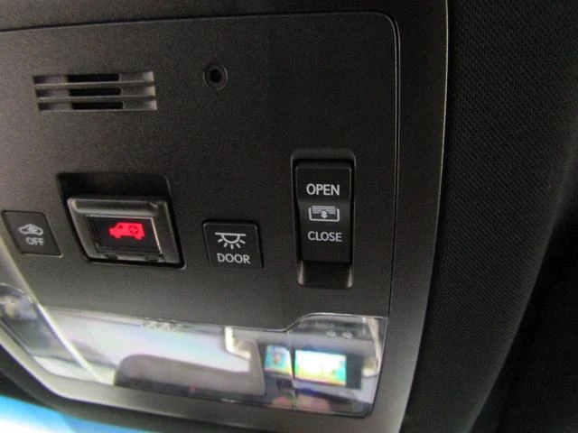Lexus NX 36