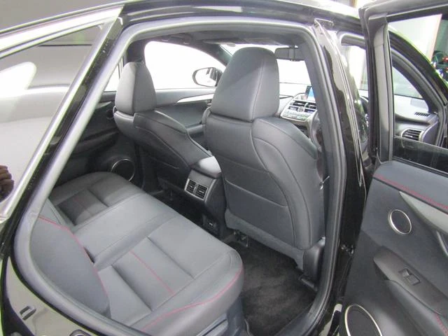 Lexus NX 42