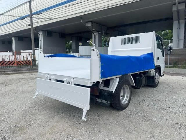 Isuzu ELF 36