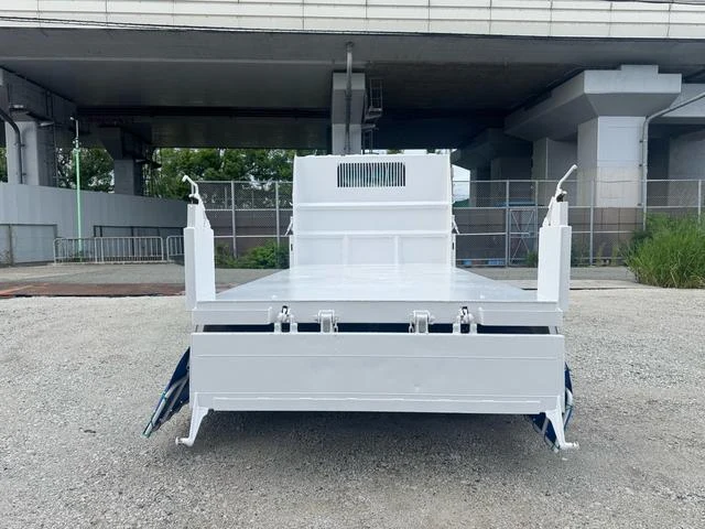 Isuzu ELF 40