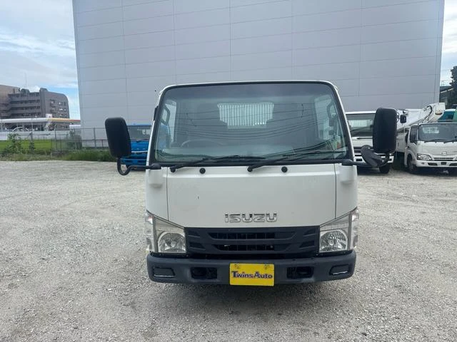 Isuzu ELF 4