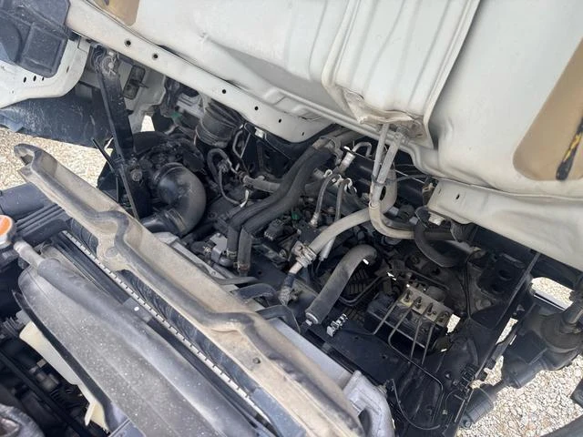 Isuzu ELF 77