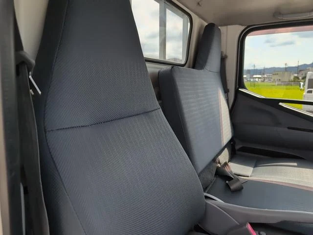 Mitsubishi Fuso CANTER 45