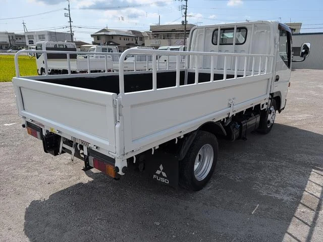 Mitsubishi Fuso CANTER 13