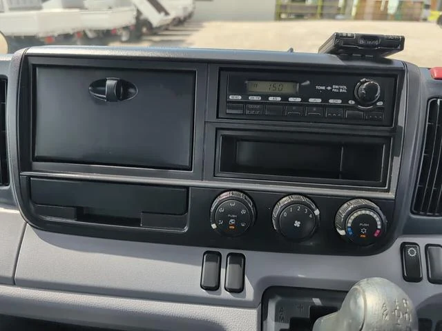 Mitsubishi Fuso CANTER 50