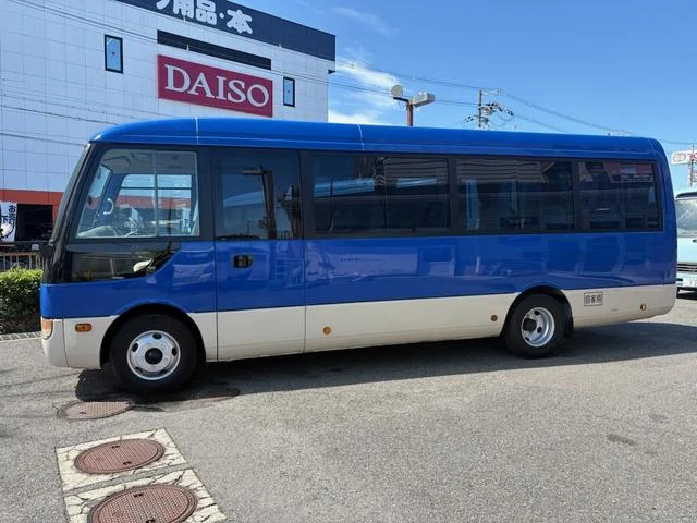 Mitsubishi Fuso ROSA