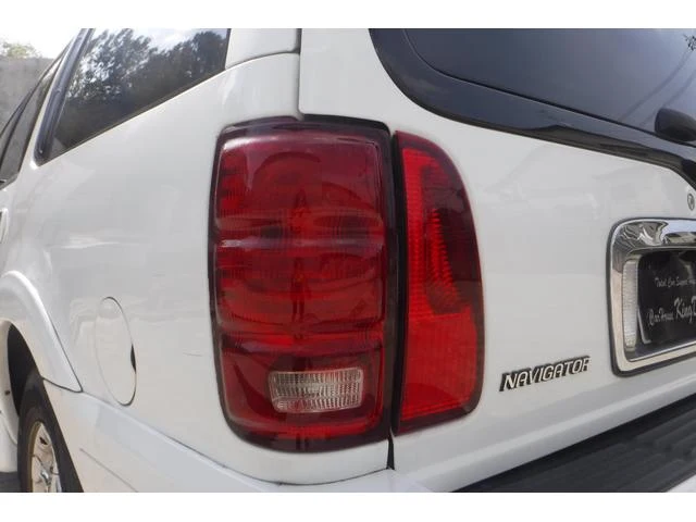 Lincoln NAVIGATOR 12