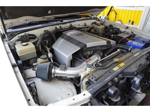 AMERICA LEXUS LX470 66