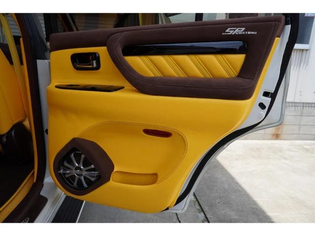 AMERICA LEXUS LX470 48