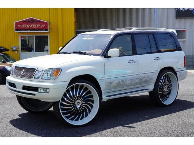 AMERICA LEXUS LX470 6