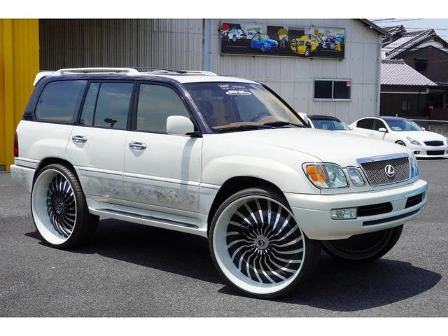 AMERICA LEXUS LX470 2