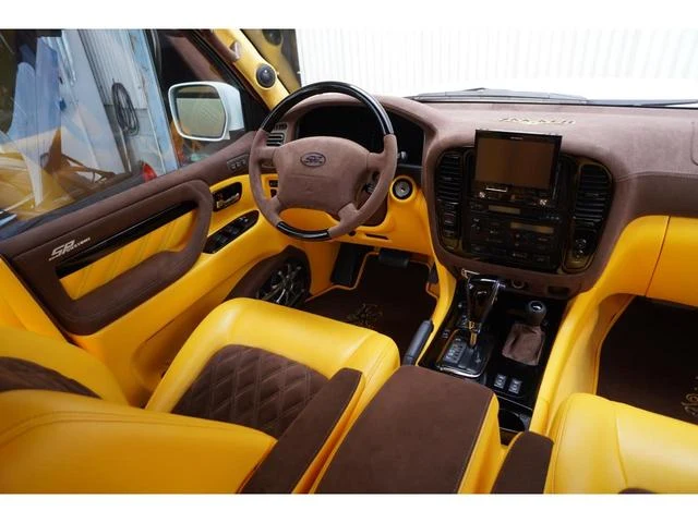 AMERICA LEXUS LX470 35