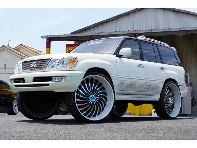 AMERICA LEXUS LX470 5