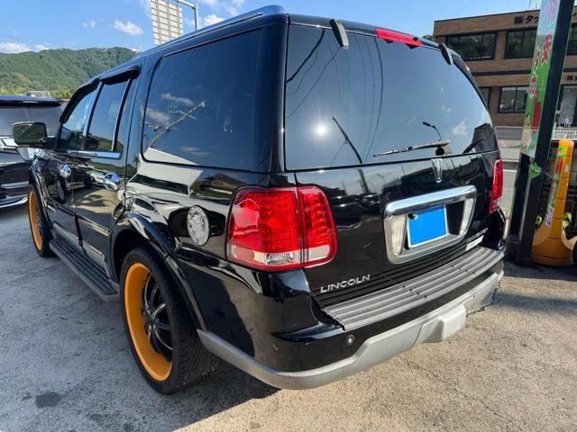 Lincoln NAVIGATOR 9