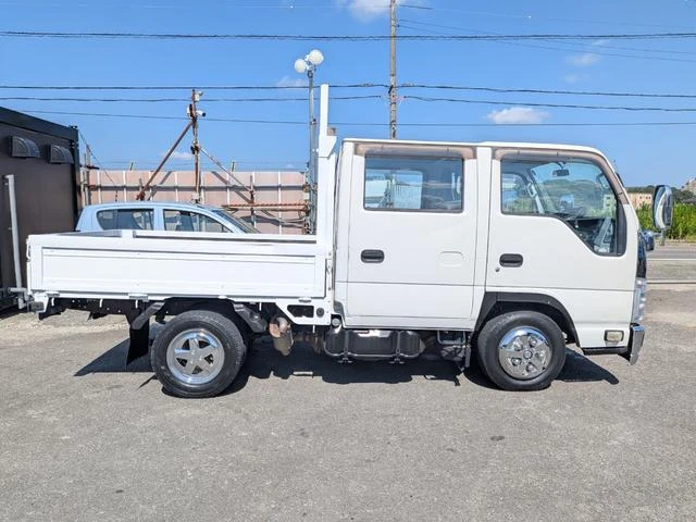 Isuzu ELF 18