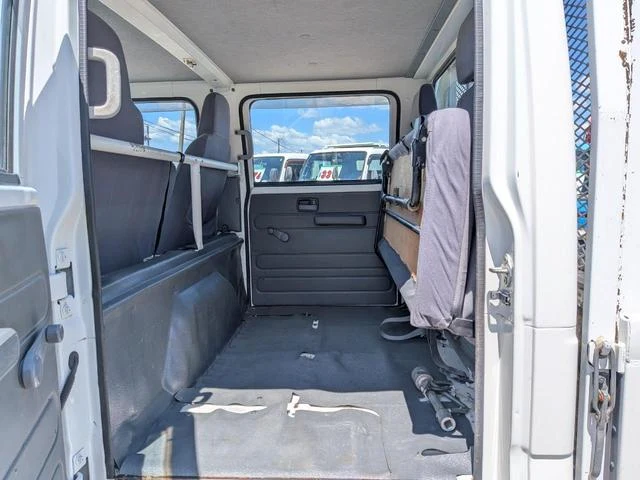 Isuzu ELF 35