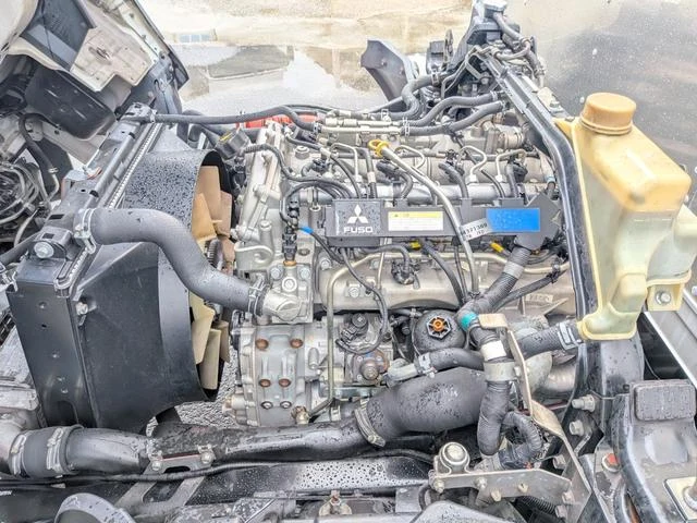 Mitsubishi Fuso CANTER 31