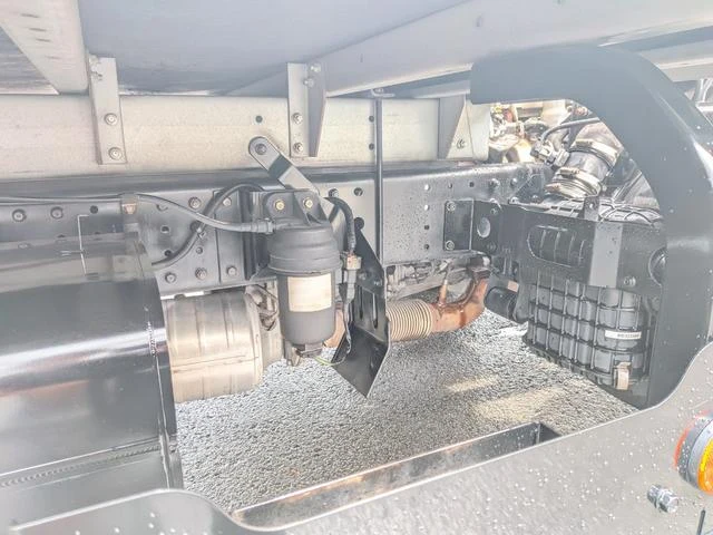 Mitsubishi Fuso CANTER 43