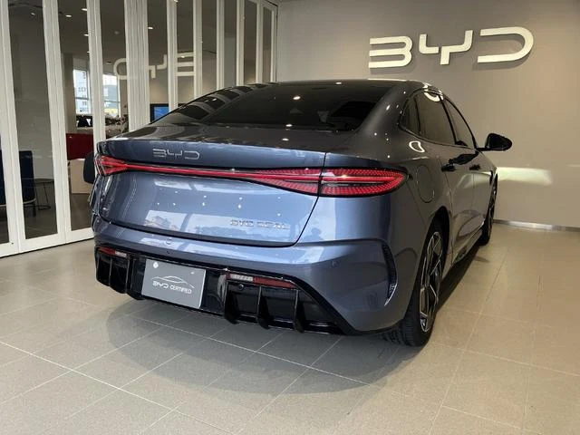BYD SEAL 16
