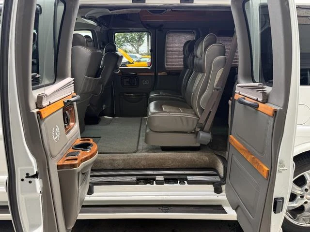 GMC SAVANA 23