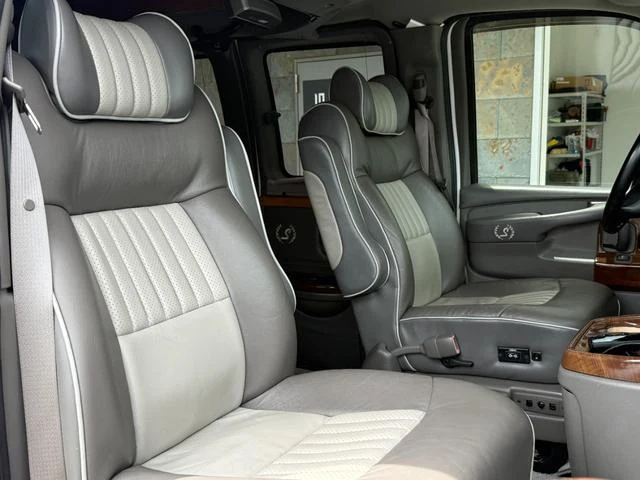 GMC SAVANA 31