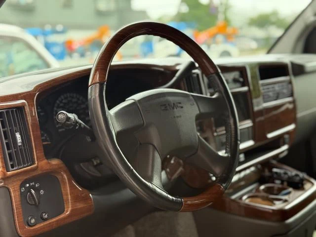 GMC SAVANA 37