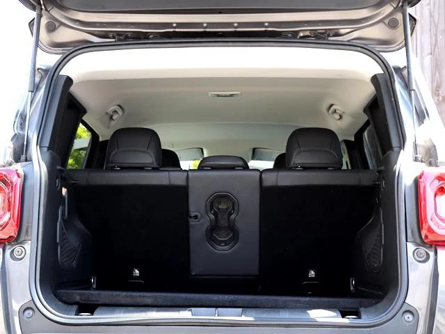 Chrysler JEEP 19