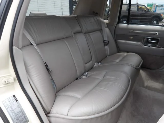 Lincoln TOWNCAR 20